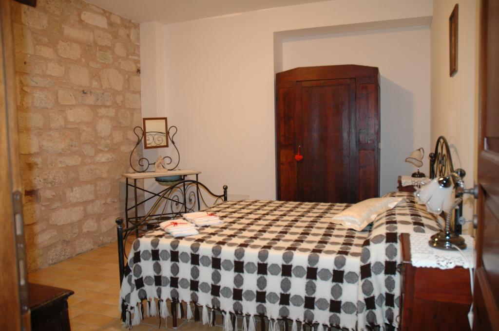La Mola Maringalli Guest House Каша Стая снимка