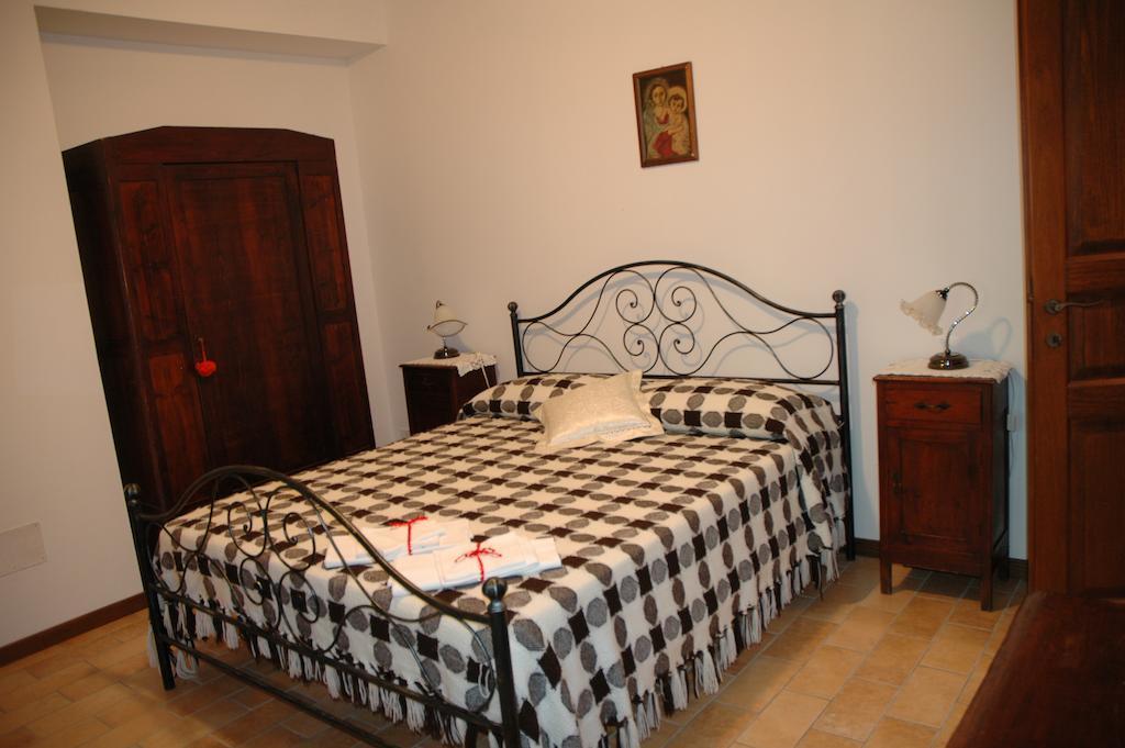 La Mola Maringalli Guest House Каша Стая снимка